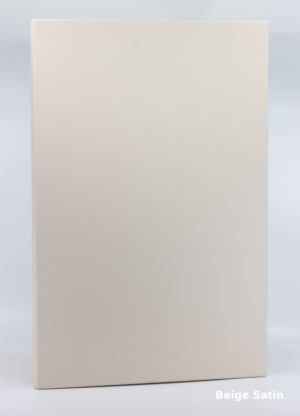 Saga beige satin